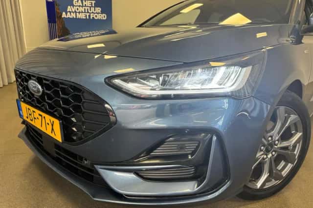 Ford Focus (2025) thumbnail 6