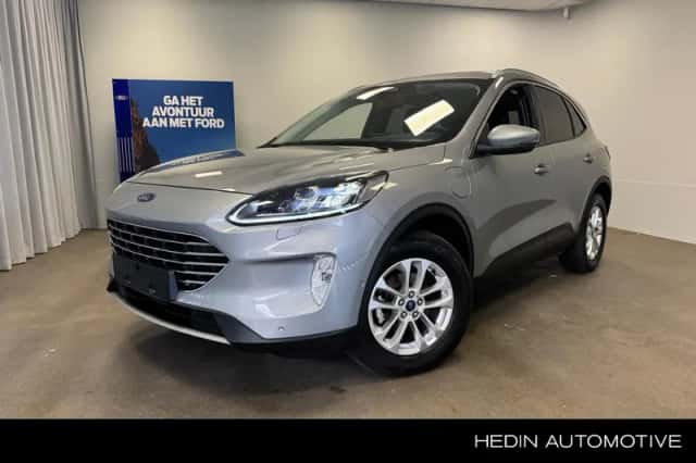 Ford Kuga (2023) thumbnail 1
