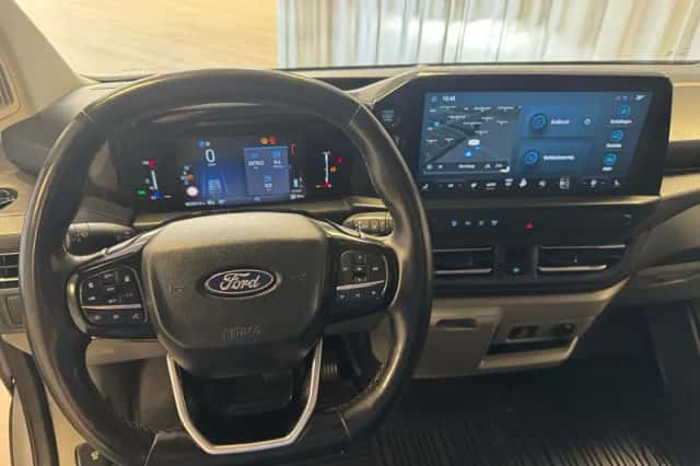 Ford Transit Custom (2024) thumbnail 3