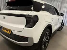 Ford Explorer (2025) thumbnail 2