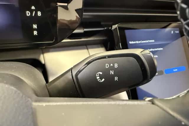Ford Explorer (2025) thumbnail 14