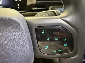Ford Explorer (2025) thumbnail 17