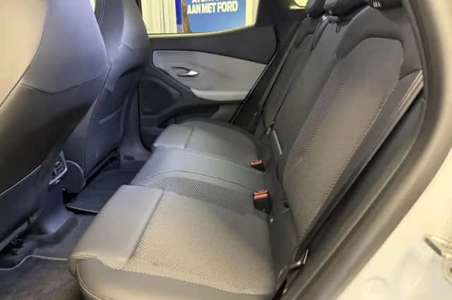Ford Explorer (2025) thumbnail 21