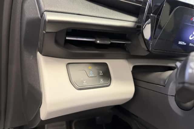 Ford Explorer (2025) thumbnail 27
