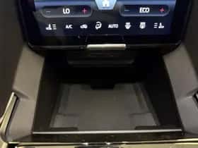Ford Explorer (2025) thumbnail 30