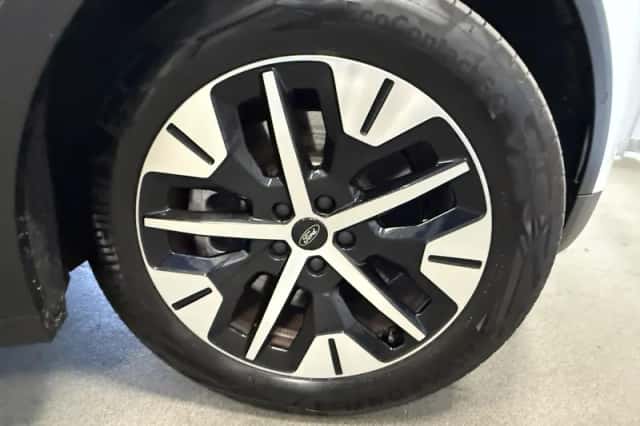 Ford Explorer (2025) thumbnail 5