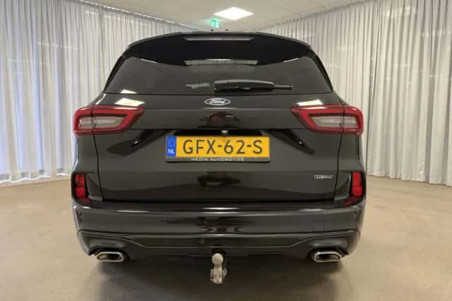 Ford Kuga (2024) thumbnail 3