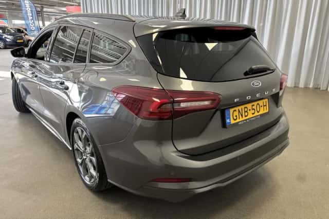 Ford Focus (2024) thumbnail 6