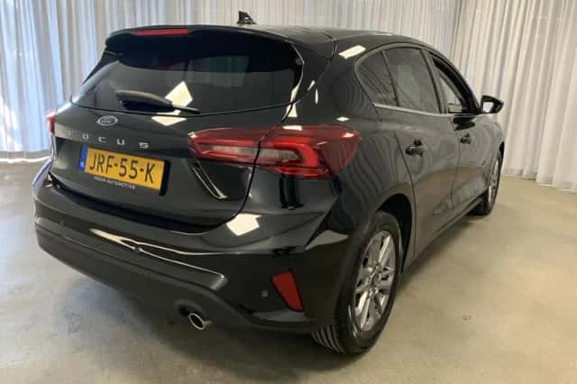 Ford Focus (2025) thumbnail 2