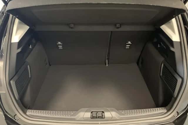 Ford Focus (2025) thumbnail 6