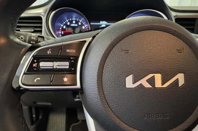 Kia Ceed Sportswagon (2024) thumbnail 19