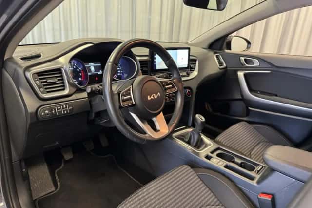 Kia Ceed Sportswagon (2024) thumbnail 10