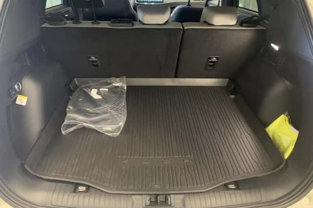 Ford Kuga (2026) thumbnail 6