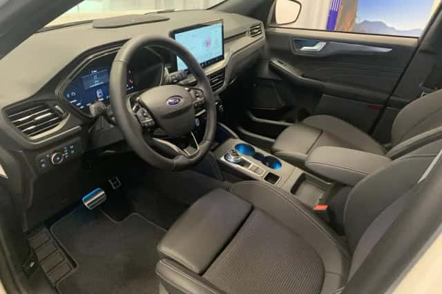 Ford Kuga (2026) thumbnail 9