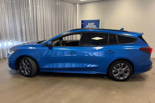 Ford Focus (2023) thumbnail 8