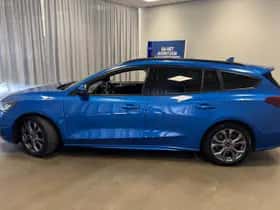 Ford Focus (2023) thumbnail 8