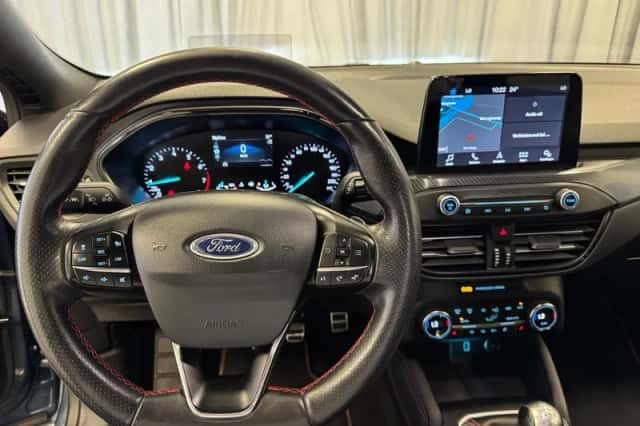 Ford Focus (2019) thumbnail 3