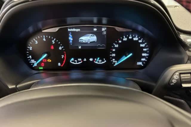 Ford Fiesta (2021) thumbnail 28