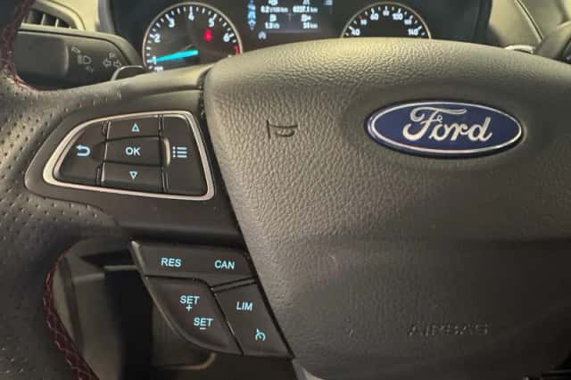 Ford EcoSport (2019) thumbnail 16