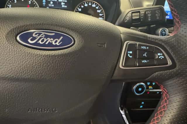 Ford EcoSport (2019) thumbnail 17