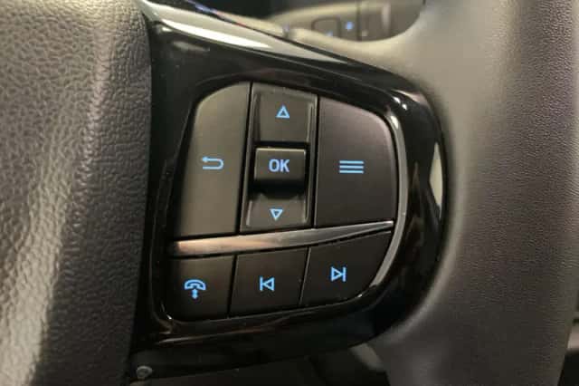 Ford Transit Custom (2024) thumbnail 17