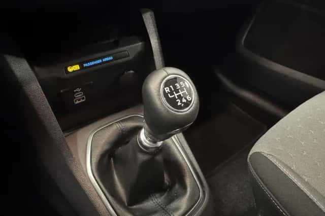Ford Tourneo Courier (2024) thumbnail 15