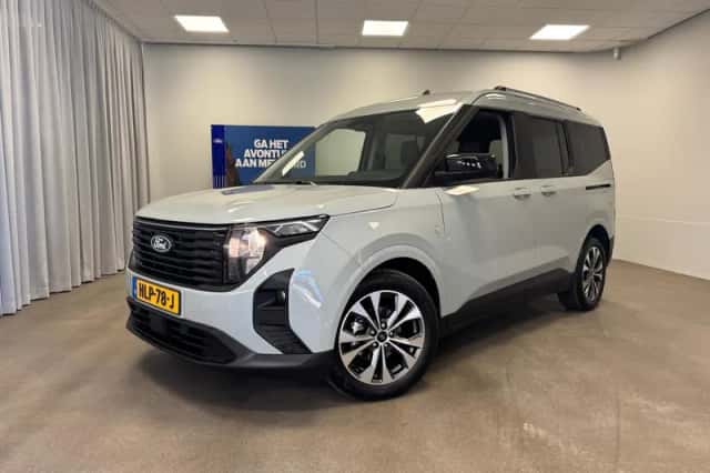 Ford Tourneo Courier (2024) thumbnail 28