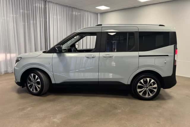 Ford Tourneo Courier (2024) thumbnail 8