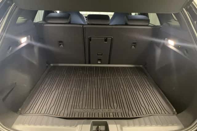 Ford Explorer (2026) thumbnail 25