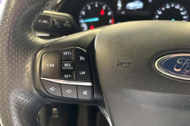 Ford Fiesta (2018) thumbnail 19