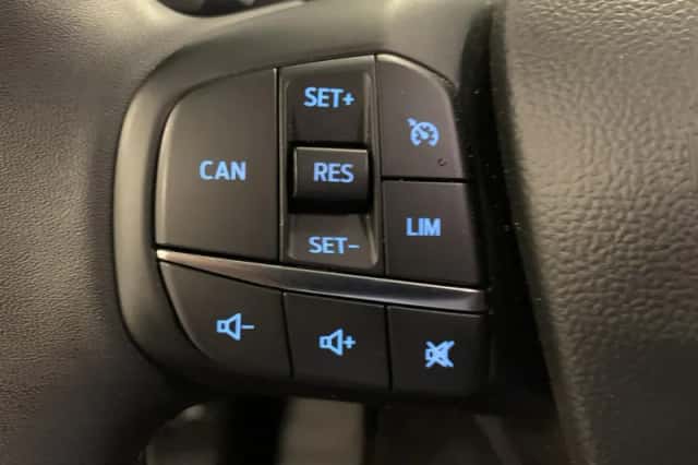 Ford Focus (2025) thumbnail 15