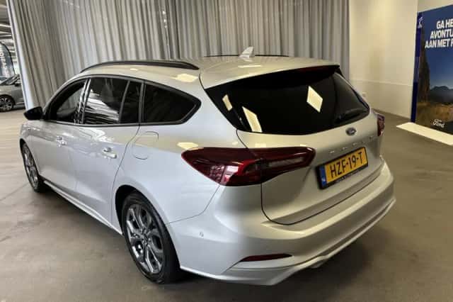 Ford Focus (2025) thumbnail 4
