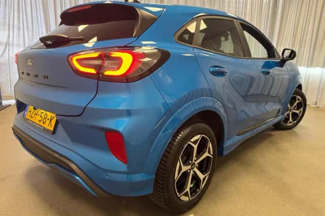 Ford Puma (2025) thumbnail 2
