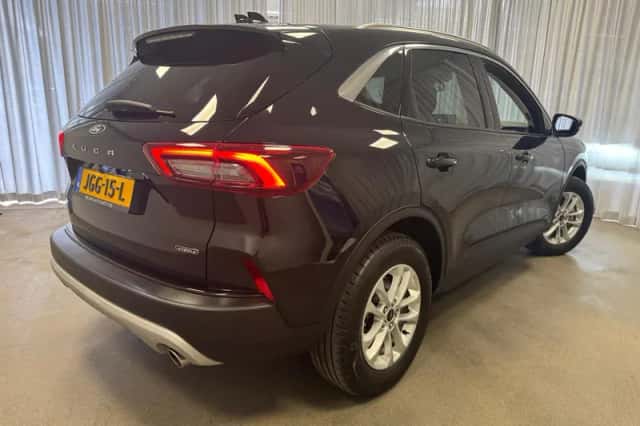 Ford Kuga (2025) thumbnail 2