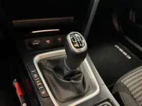 Kia Ceed (2023) thumbnail 16