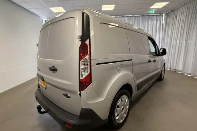 Ford Transit Connect (2017) thumbnail 2
