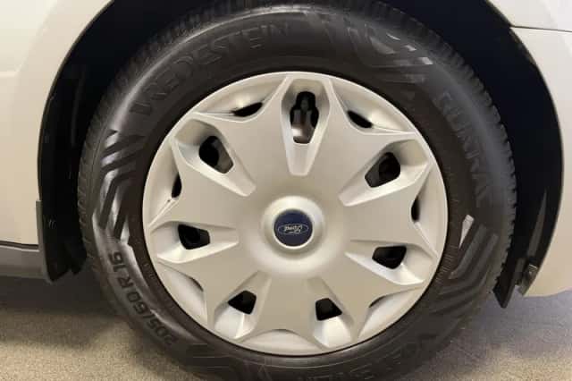 Ford Transit Connect (2017) thumbnail 4