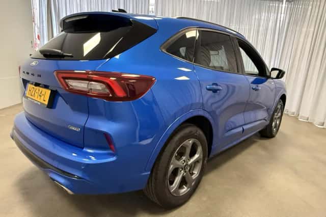 Ford Kuga (2025) thumbnail 2