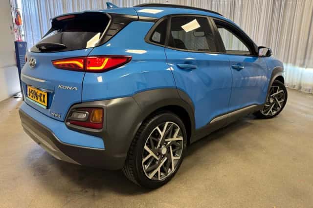 Hyundai Kona (2020) thumbnail 2