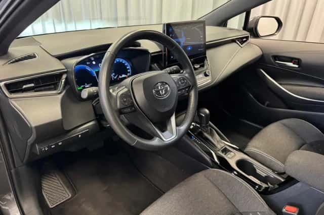 Toyota Corolla (2023) thumbnail 10