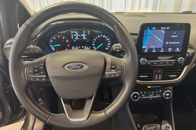 Ford Fiesta (2019) thumbnail 3
