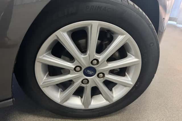 Ford Fiesta (2019) thumbnail 5