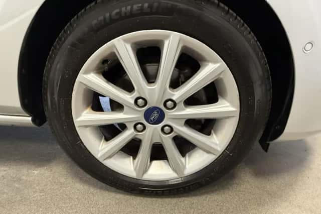 Ford Fiesta (2018) thumbnail 5