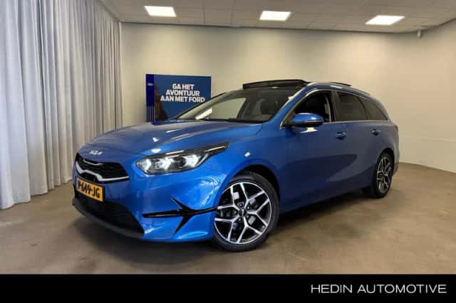 Kia Ceed Sportswagon (2022) thumbnail 1