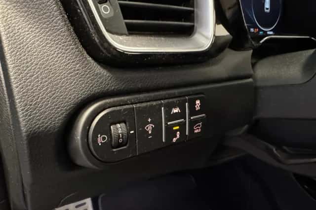 Kia Ceed Sportswagon (2022) thumbnail 20
