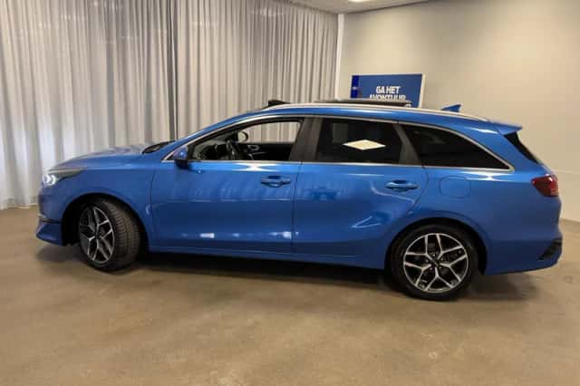 Kia Ceed Sportswagon (2022) thumbnail 8
