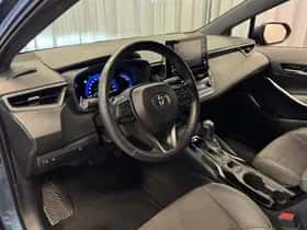 Toyota Corolla (2021) thumbnail 10