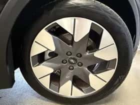 Ford Explorer (2025) thumbnail 5