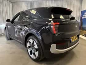 Ford Explorer (2025) thumbnail 6