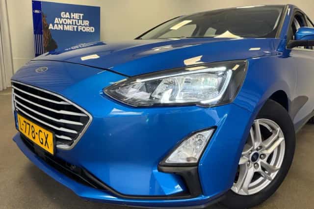 Ford Focus (2021) thumbnail 6